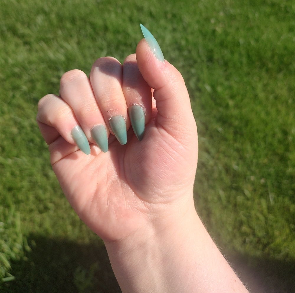 Mint Green Press On Nails
